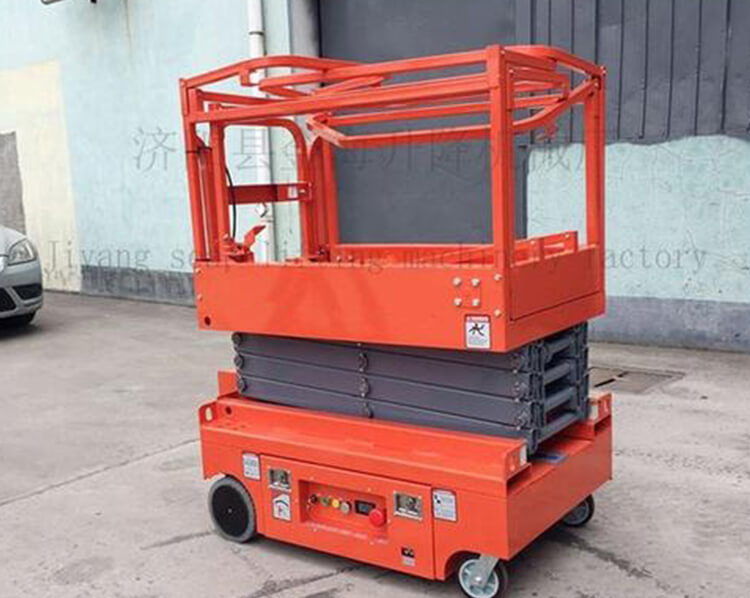 Mini Self-Propelled Lift GTJZM