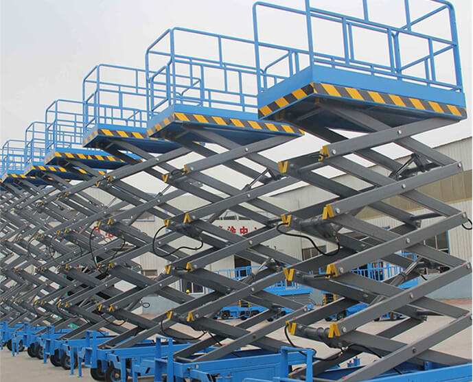 What are the characteristics of the movable scissors lift platform